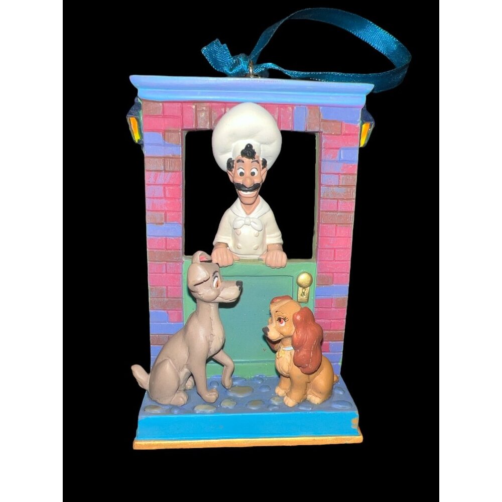 Disney Store Sketchbook Ornament 2015 Lady &‎ The Tramp Bella Norte Window